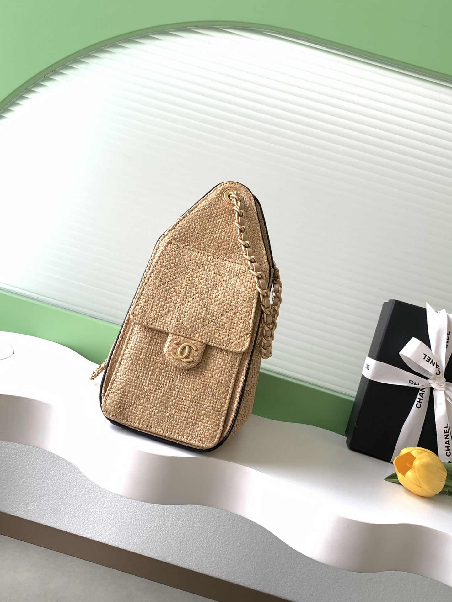 CHANEL 25C Bucket BAG 30x26x14cm