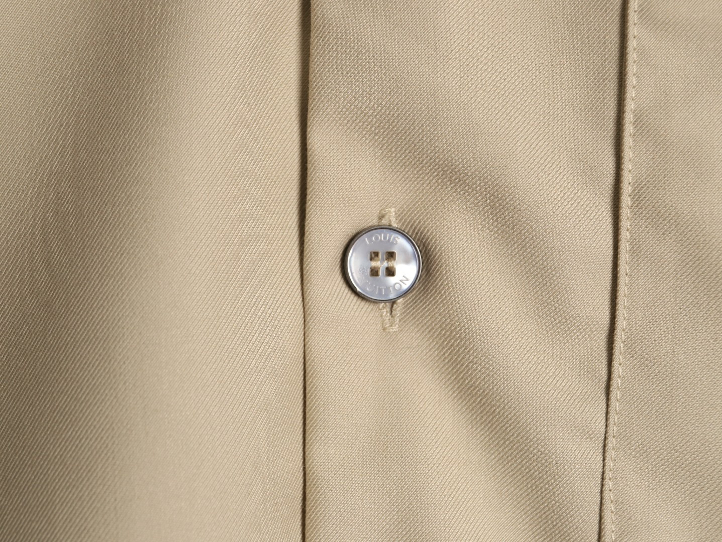 Louis Vuitton Short-sleeved Shirts