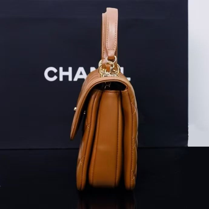 CHANEL FLAP BAG WITH TOP HANDLE 17x25x12cm