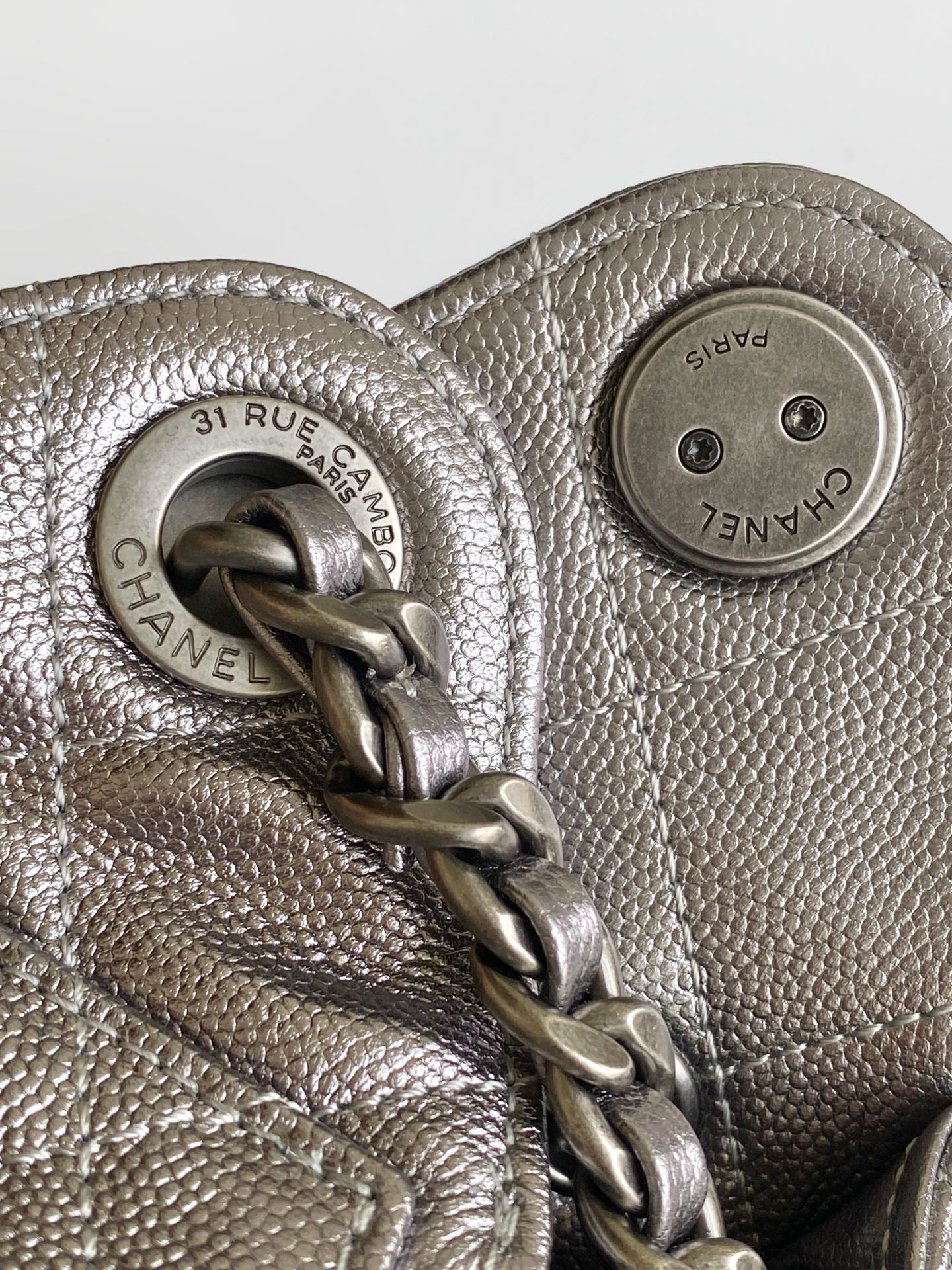 CHANEL 25C Bucket Bag 20x22x12.5cm