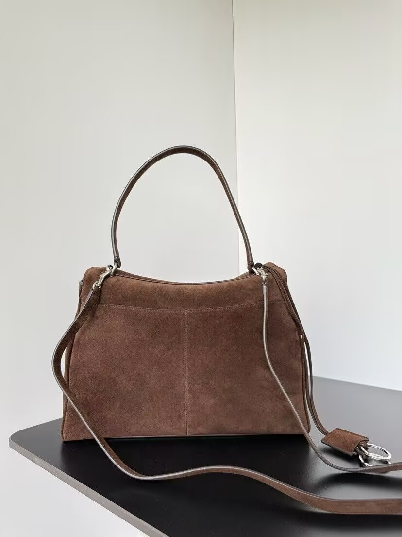 Ba1en*iaga Rodeo Medium 35x23.3x10.9cm