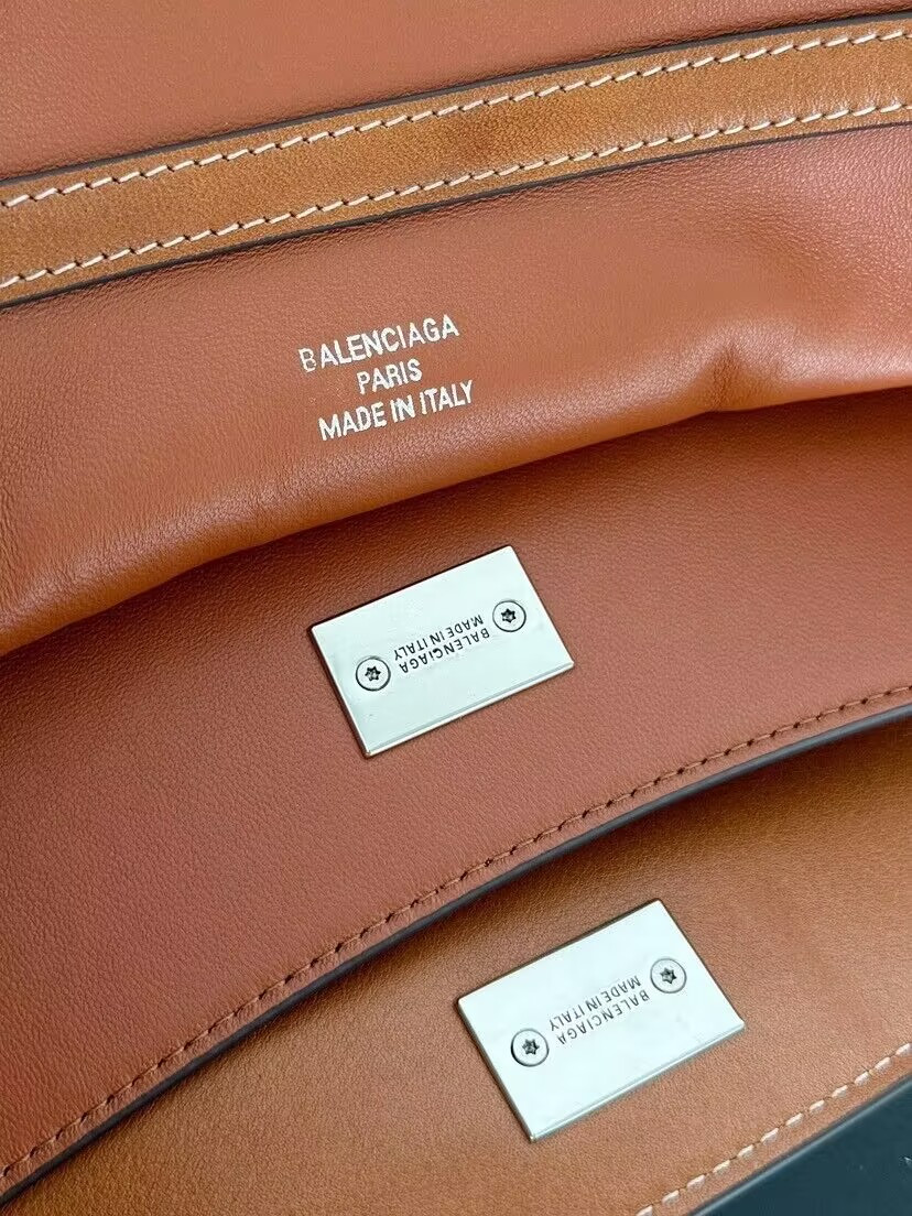 Ba1en*iaga Rodeo Medium 35x23.3x10.9cm