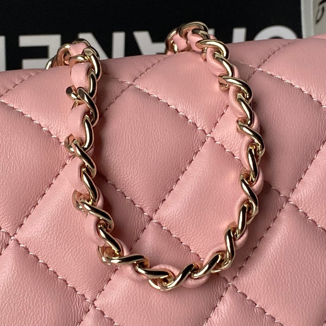Chanel Classic Flap Handbag CF AS5759 20x13x7cm