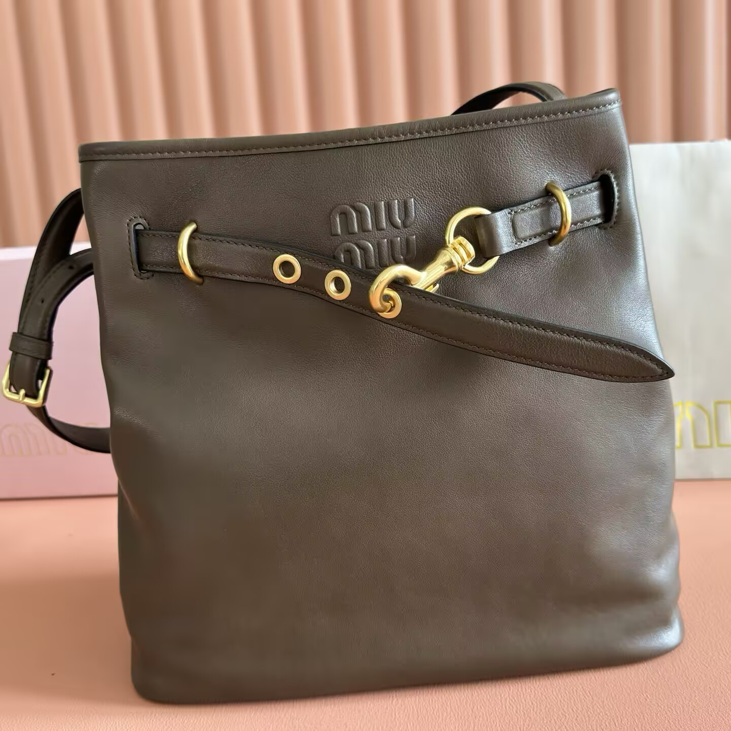 Miu Miu Aventure Nappa Leather Bucket Bag 31x30x13cm