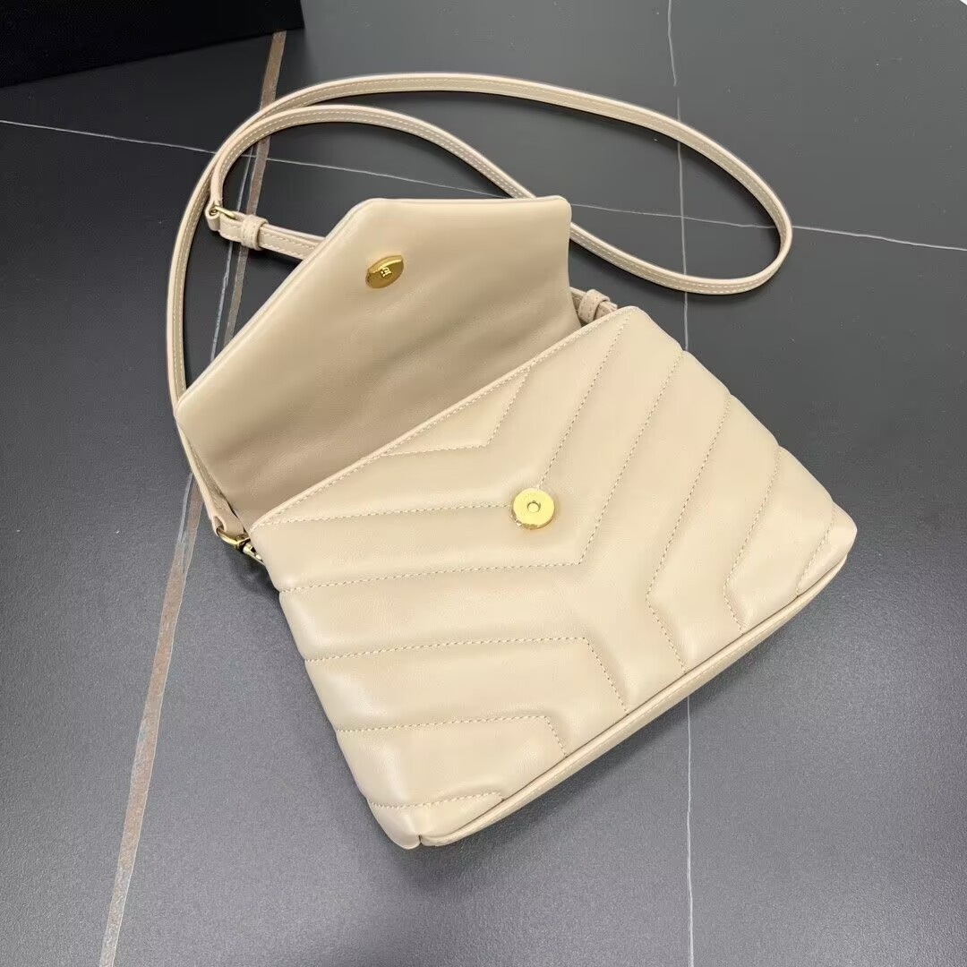Y51 TOY LOULOU IN QUILTED LEATHER 7.9 X 5.5 X 3 INCHES