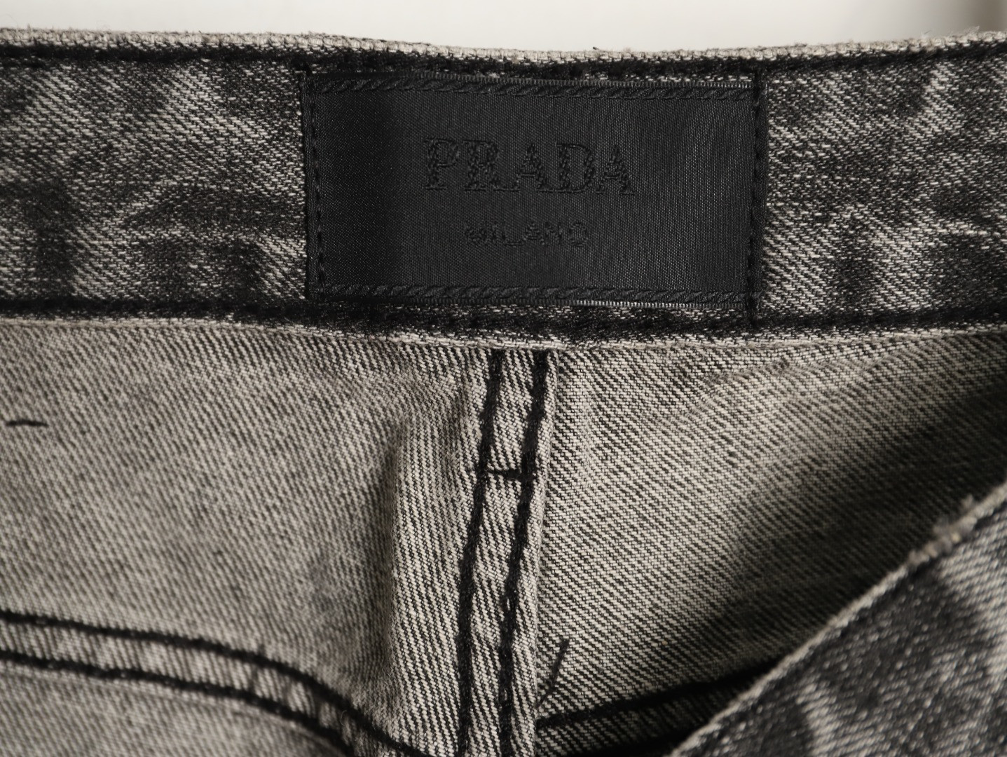 Pra*a Jeans