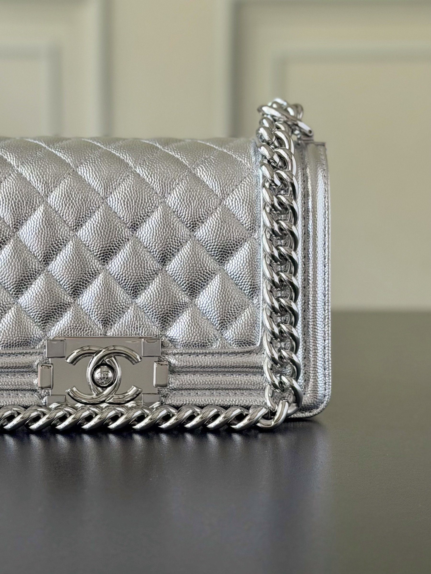 Chanel Boy Handbag 12x20x7cm