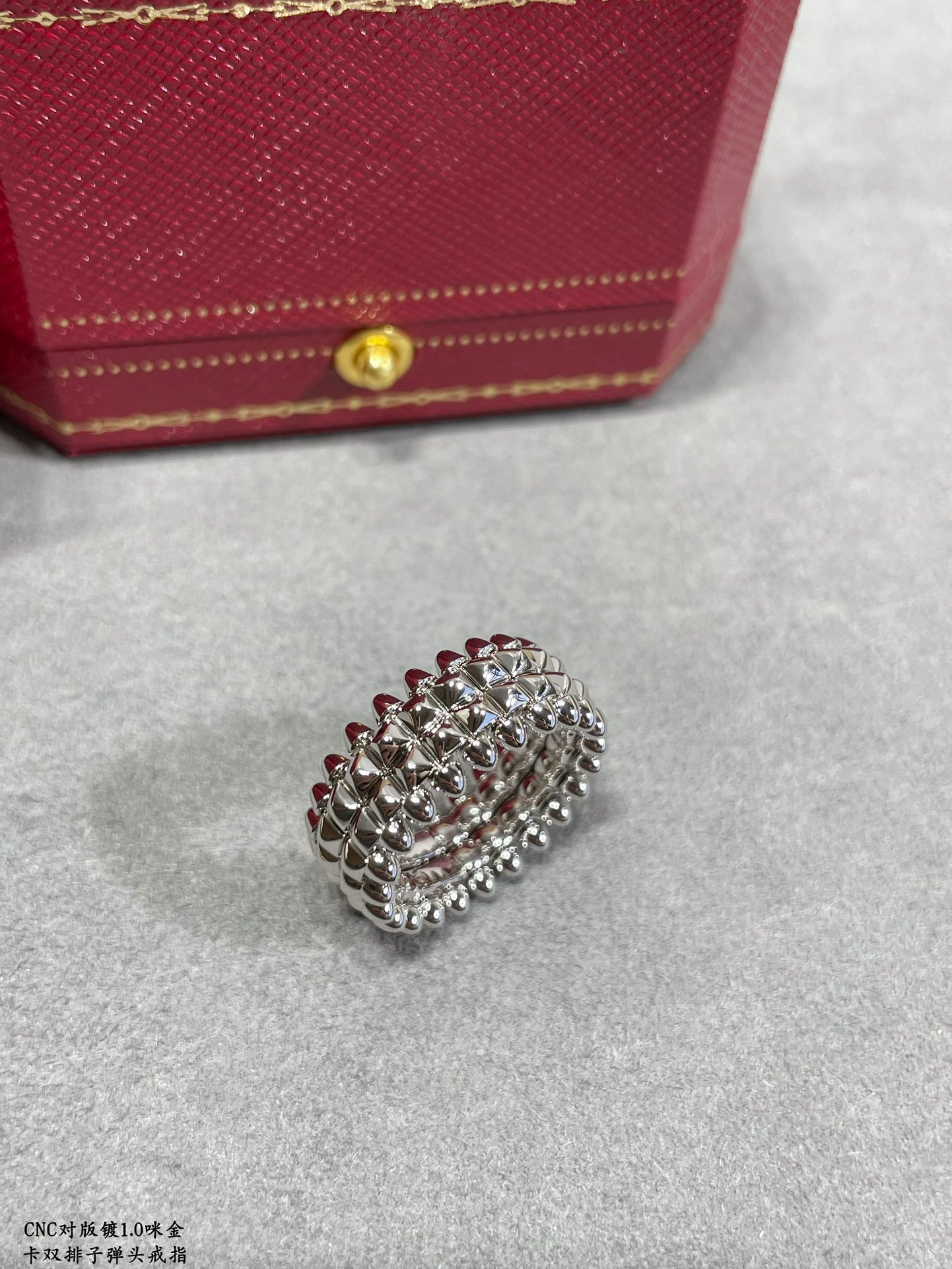 Ca*t1er Double-row bullet head Ring