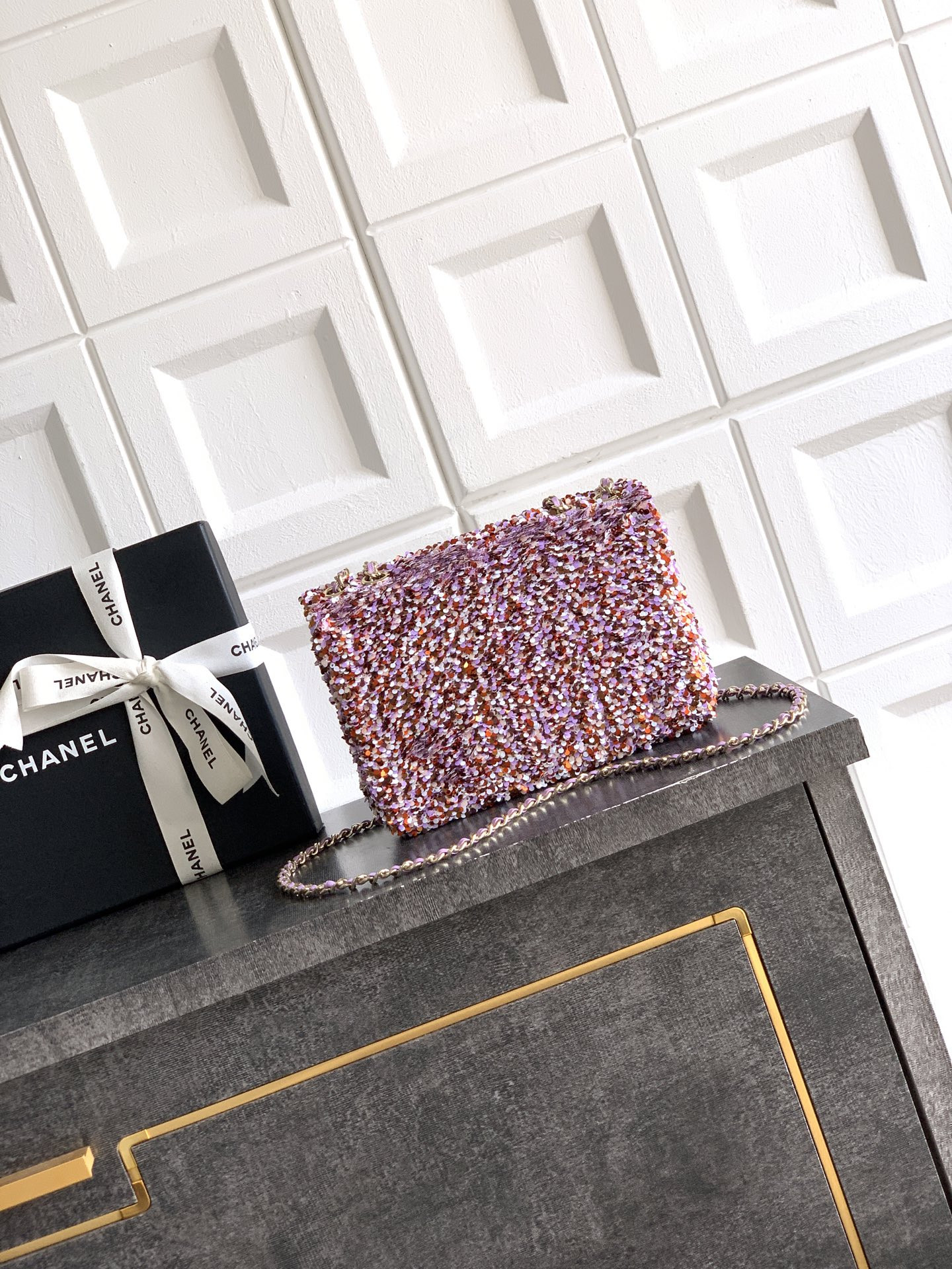 Chanel Flap Bag 20x12x6cm