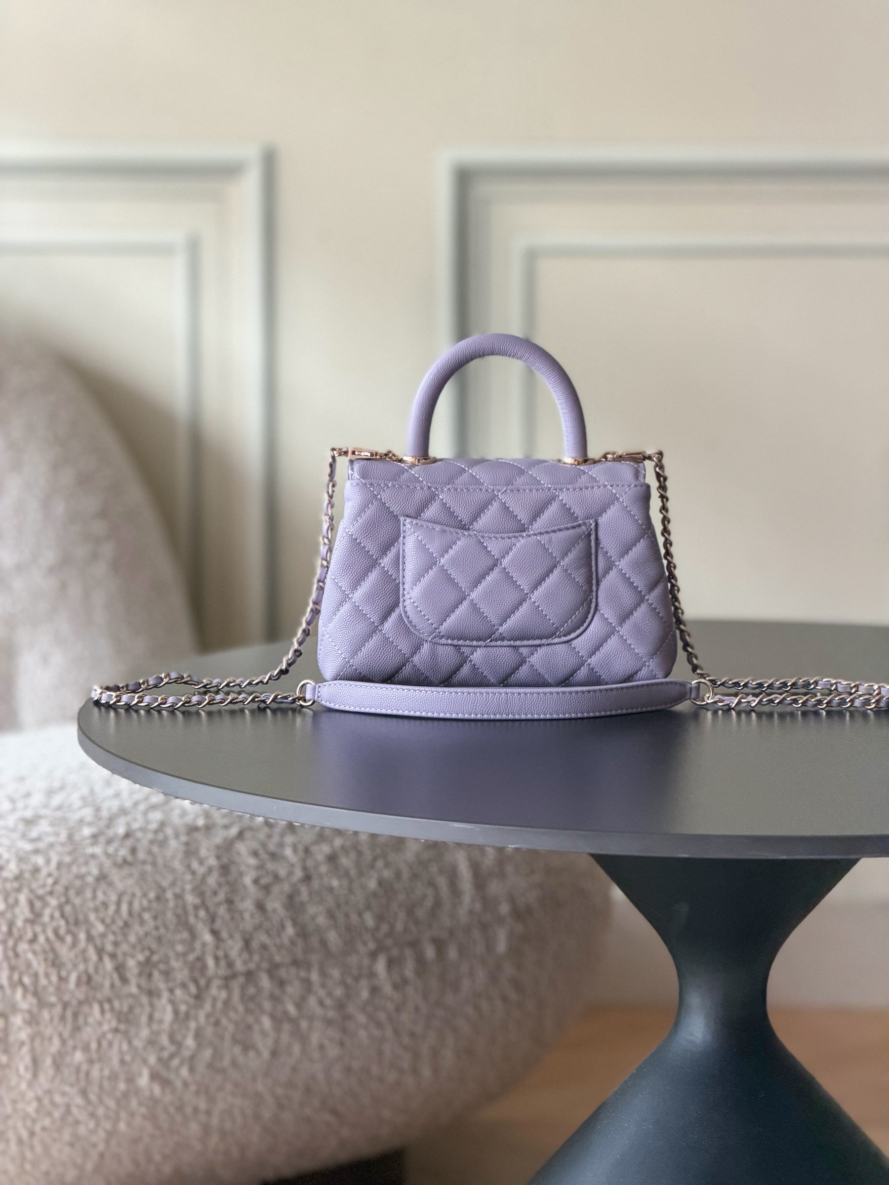 CHANEL mini coco handle 13x19x9cm