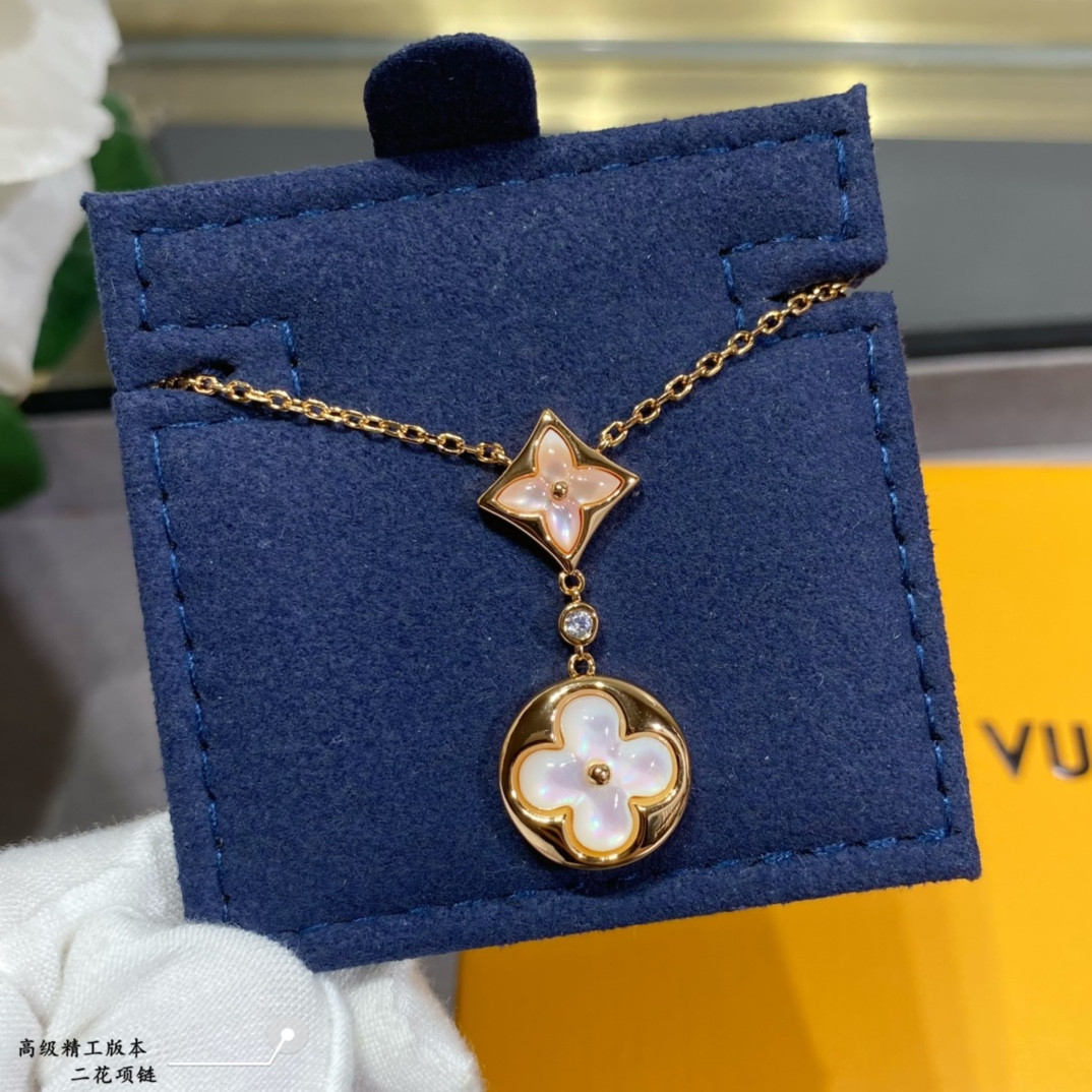 L0vis Vvtt0n Two-Flower Mandarin Duck Necklace