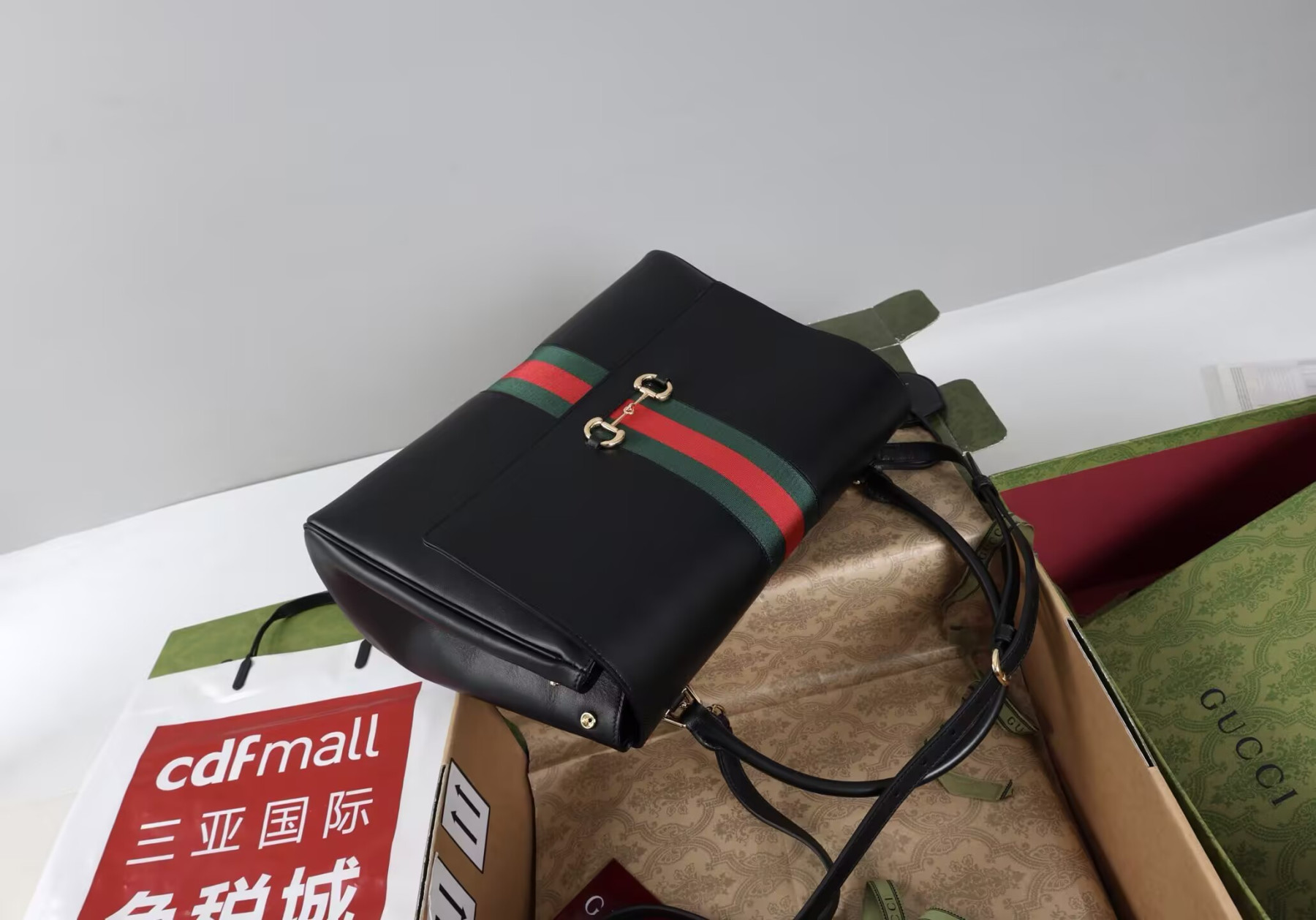 Gvc*1 horsebit bag 37x29x13cm