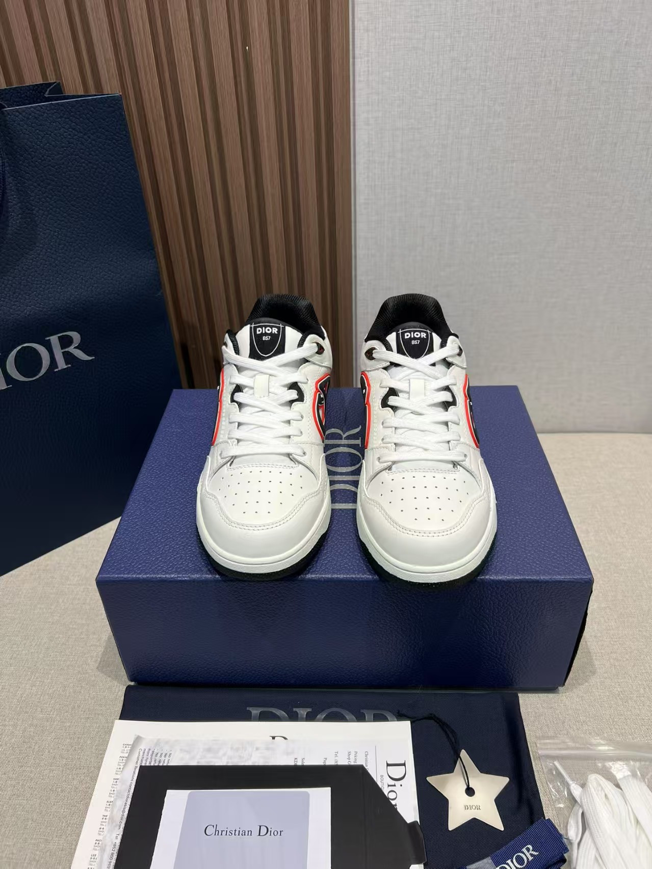 UA D10r Sneakers