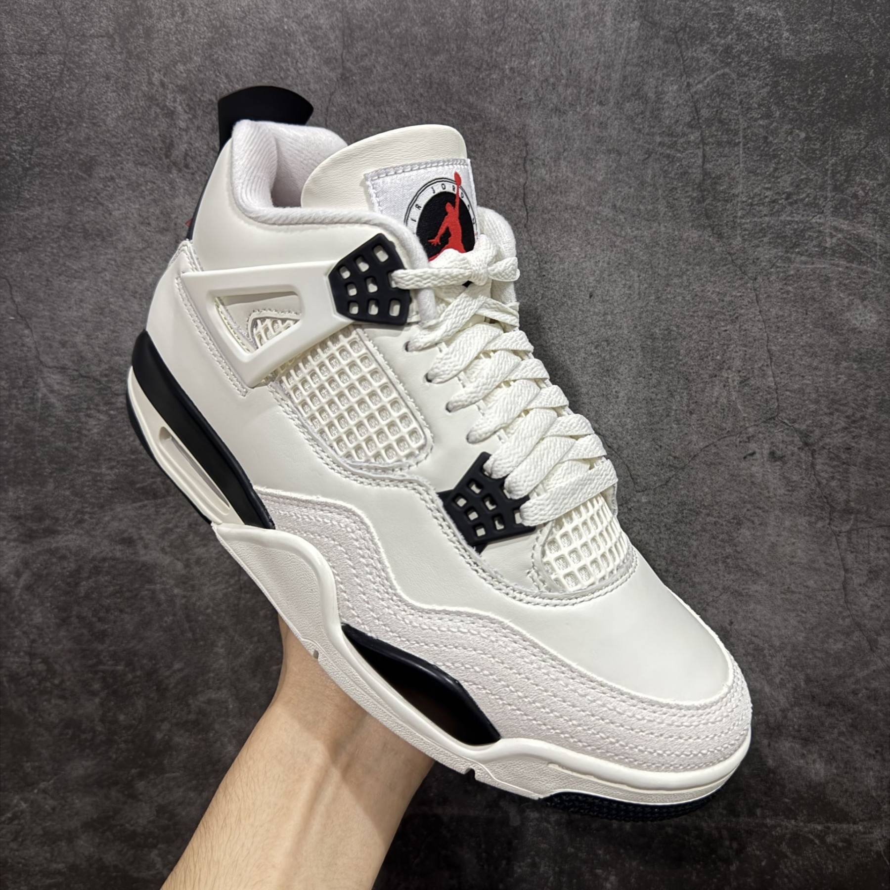 UA Air Jordan 4 Retro