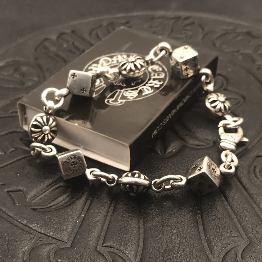 Ch*0me He**ts Dice Bracelet (Chain length 18cm)