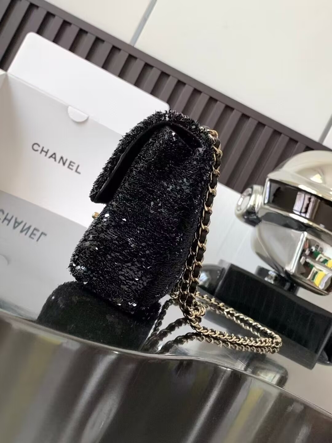 Ch**el Mini CF Gram Glitter Dinner Bag 20x15x7cm