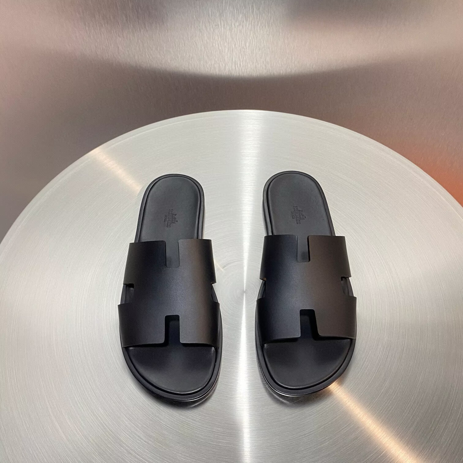 ua H**me5 izmir sandal