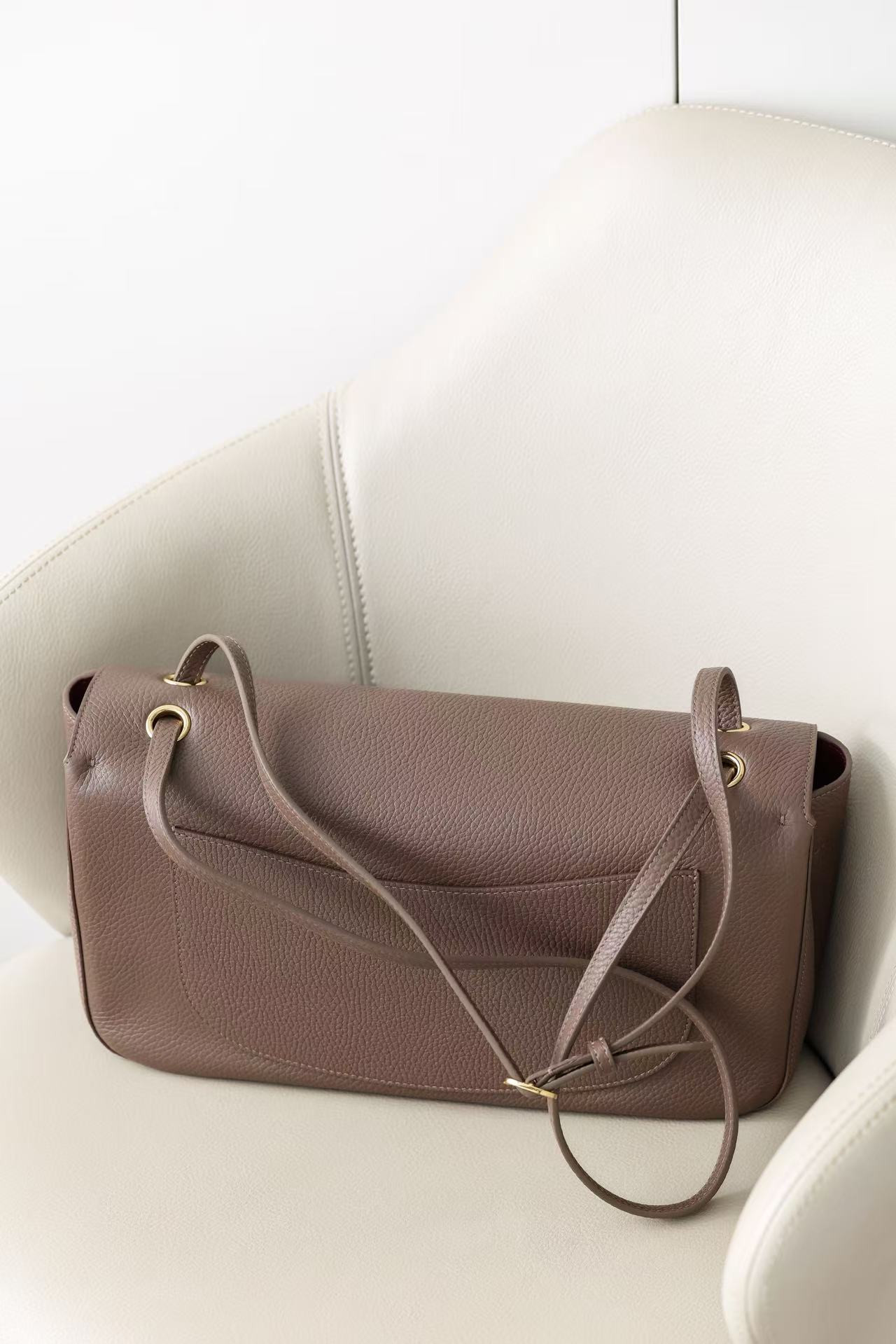Chanel Maxi Flapbag AS6231 19.5x32x10cm