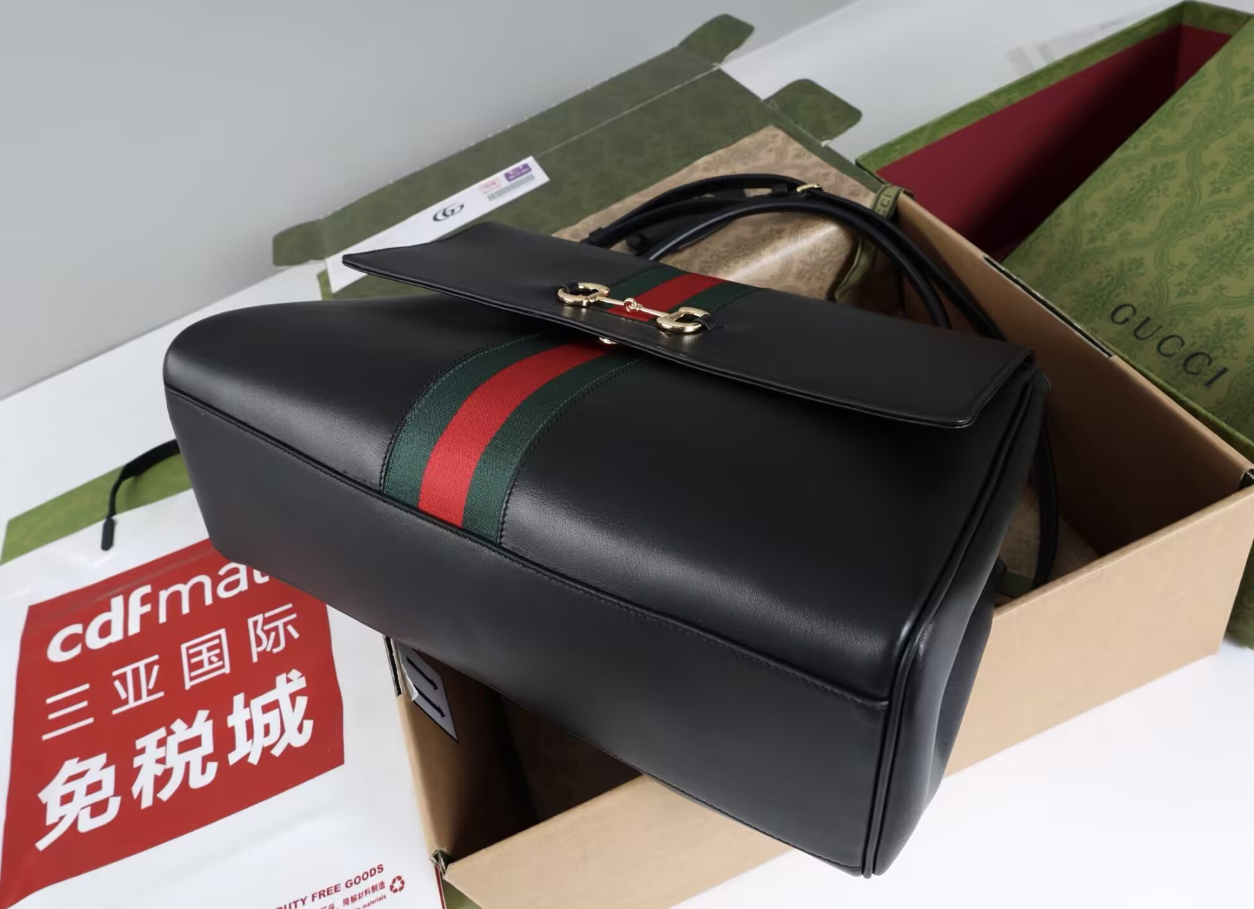 Gvc*1 horsebit bag 37x29x13cm