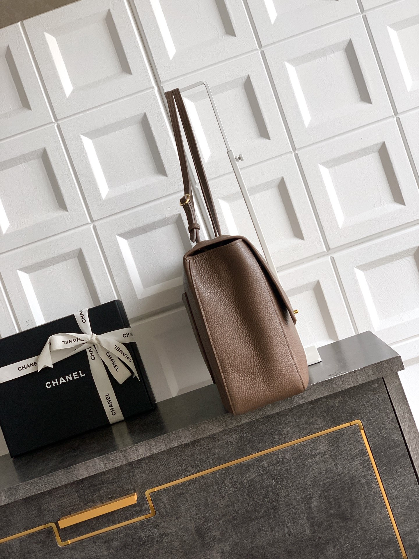 Chanel Maxi Flap Bag AS6233 26x38.5x11cm