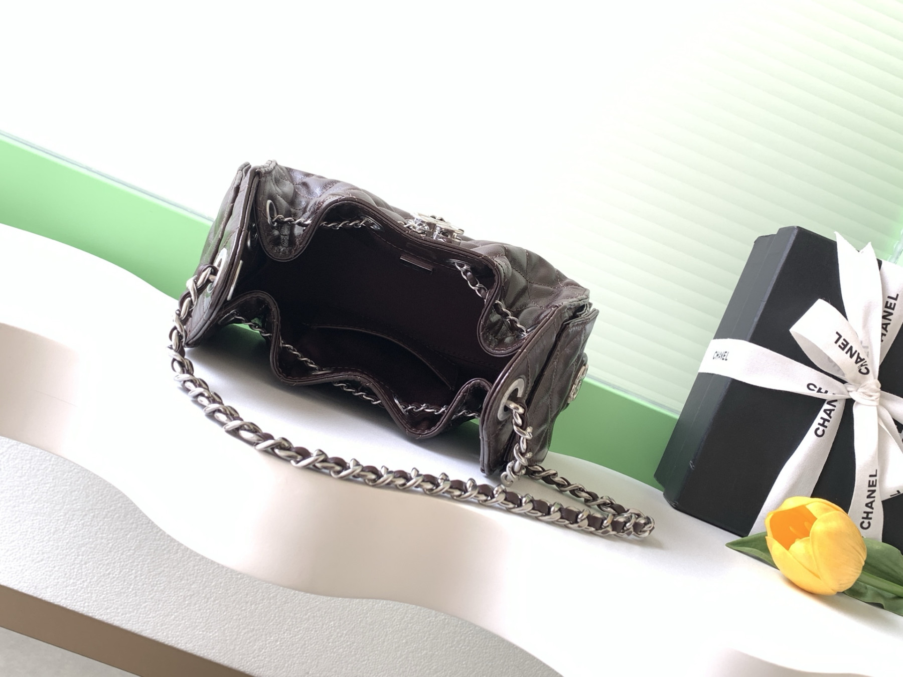 CHANEL 25C Bucket Bag 20x22x12.5cm