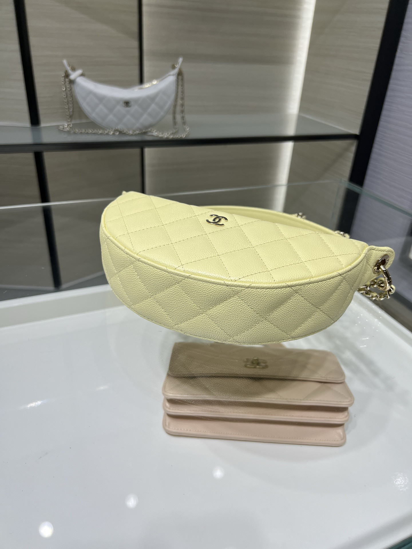Chanel Clutch with chain Light Gold Hardware AP5094 15x22x6cm