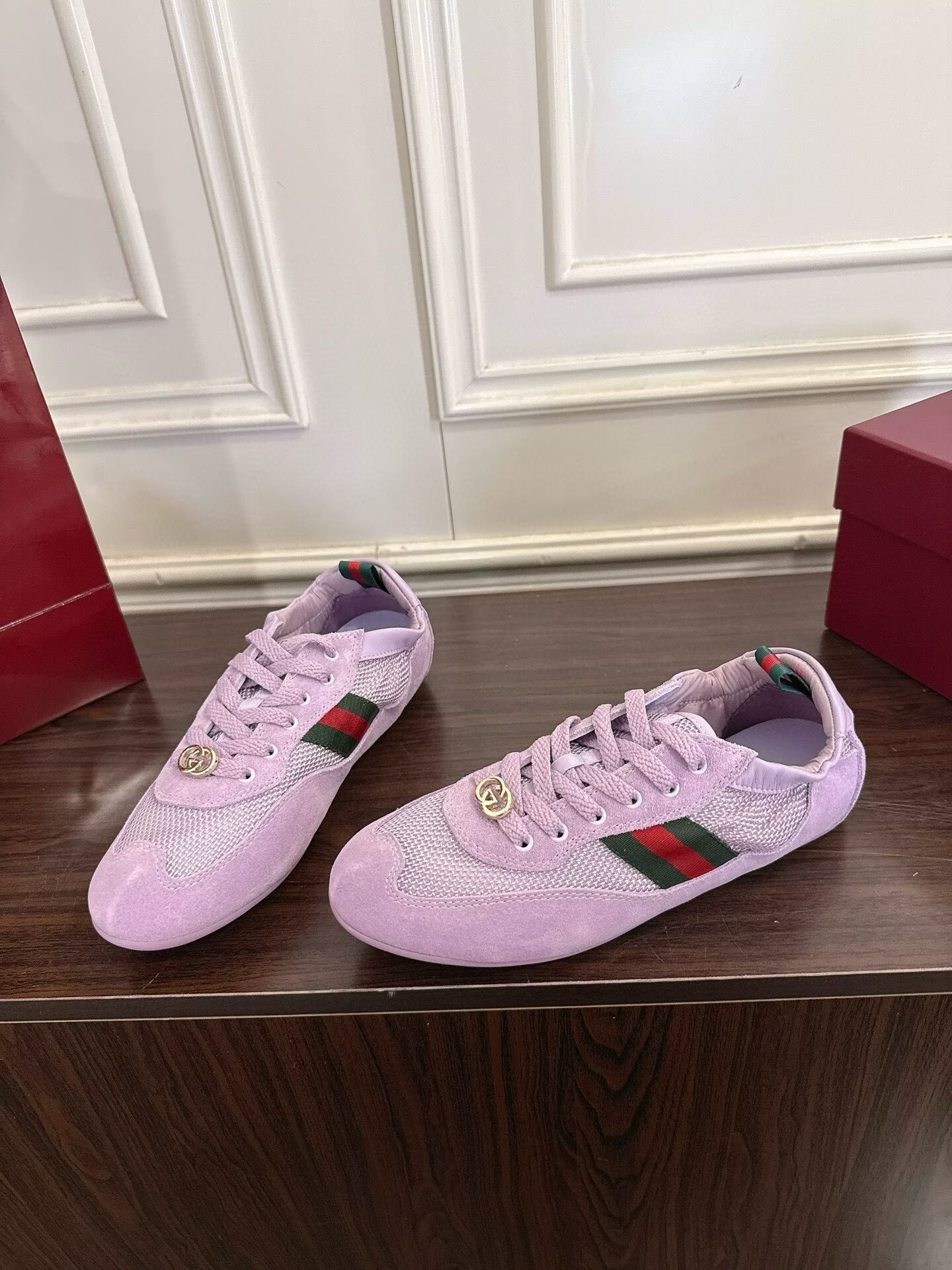 ua Gvc*1 women