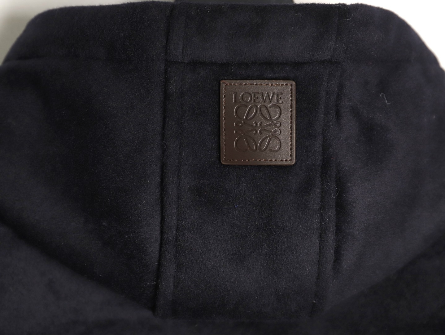 L0ew* Coats