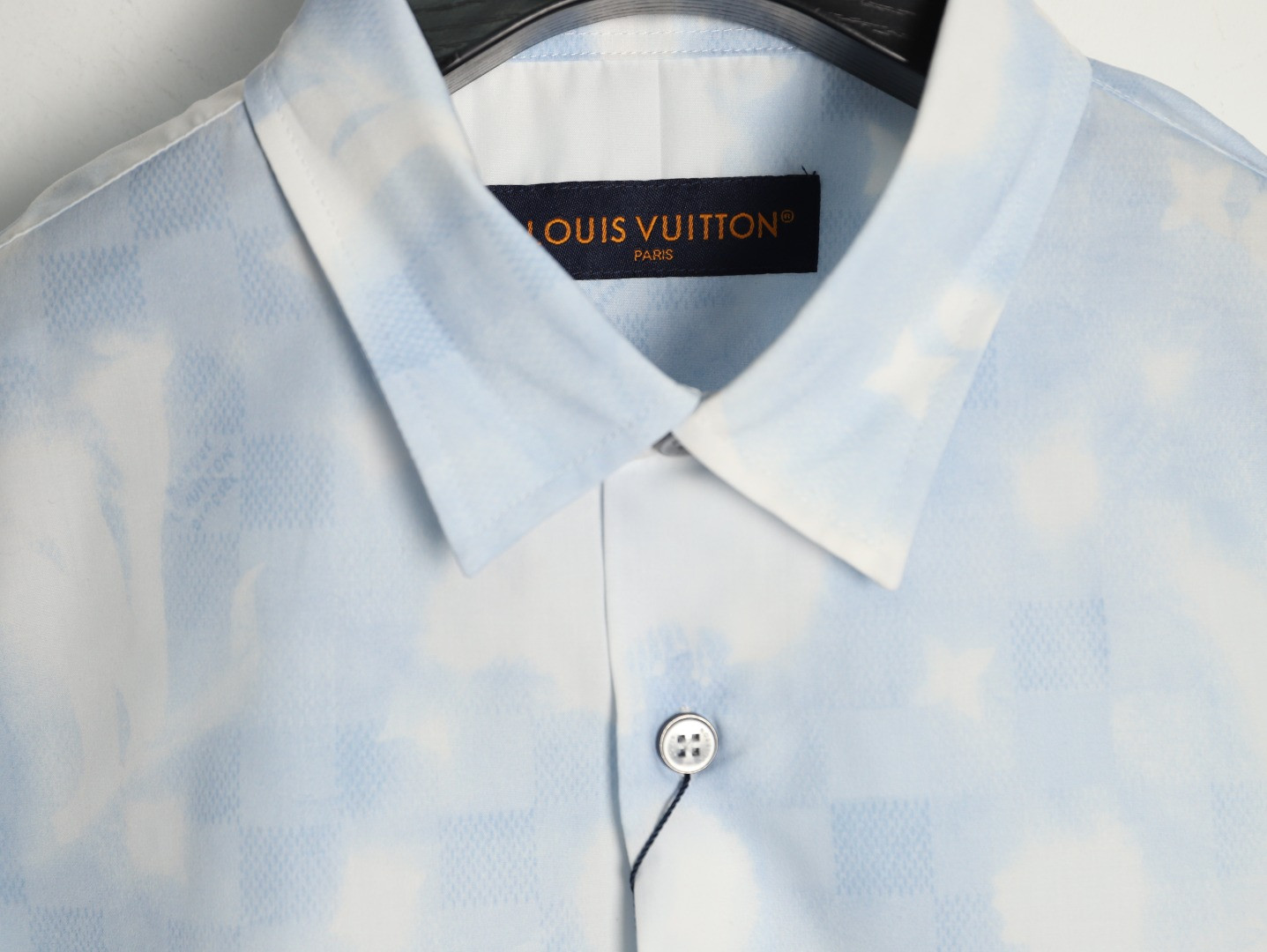 Louis Vuitton Short-sleeved Shirts