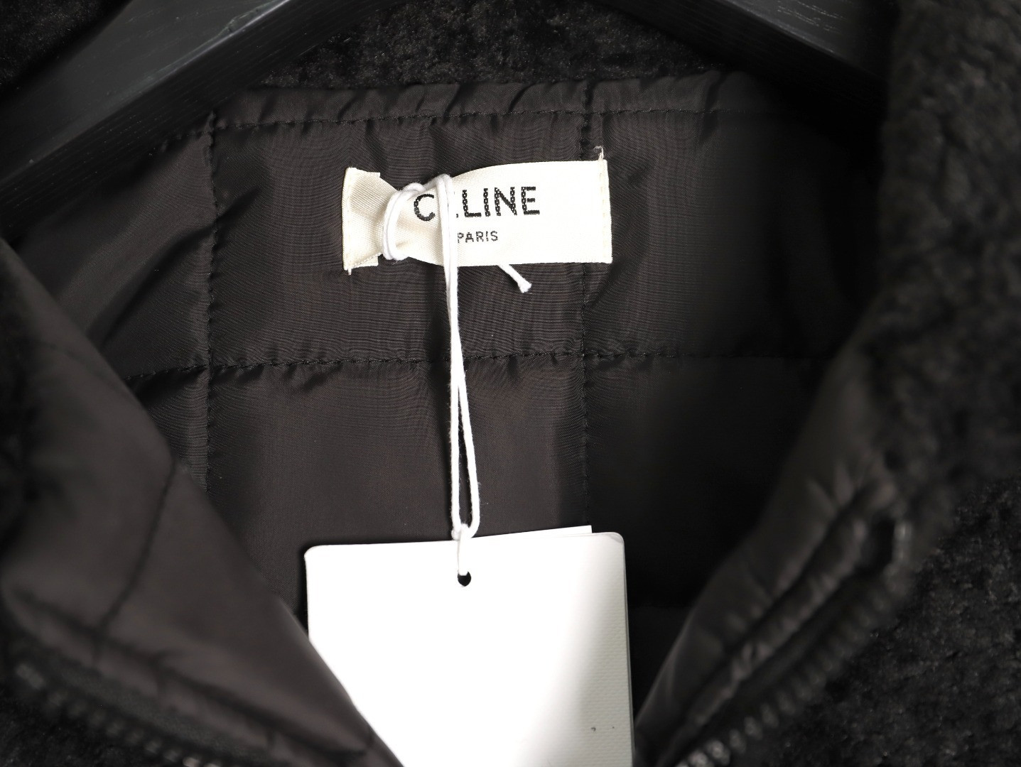 Ce1i*e Coats