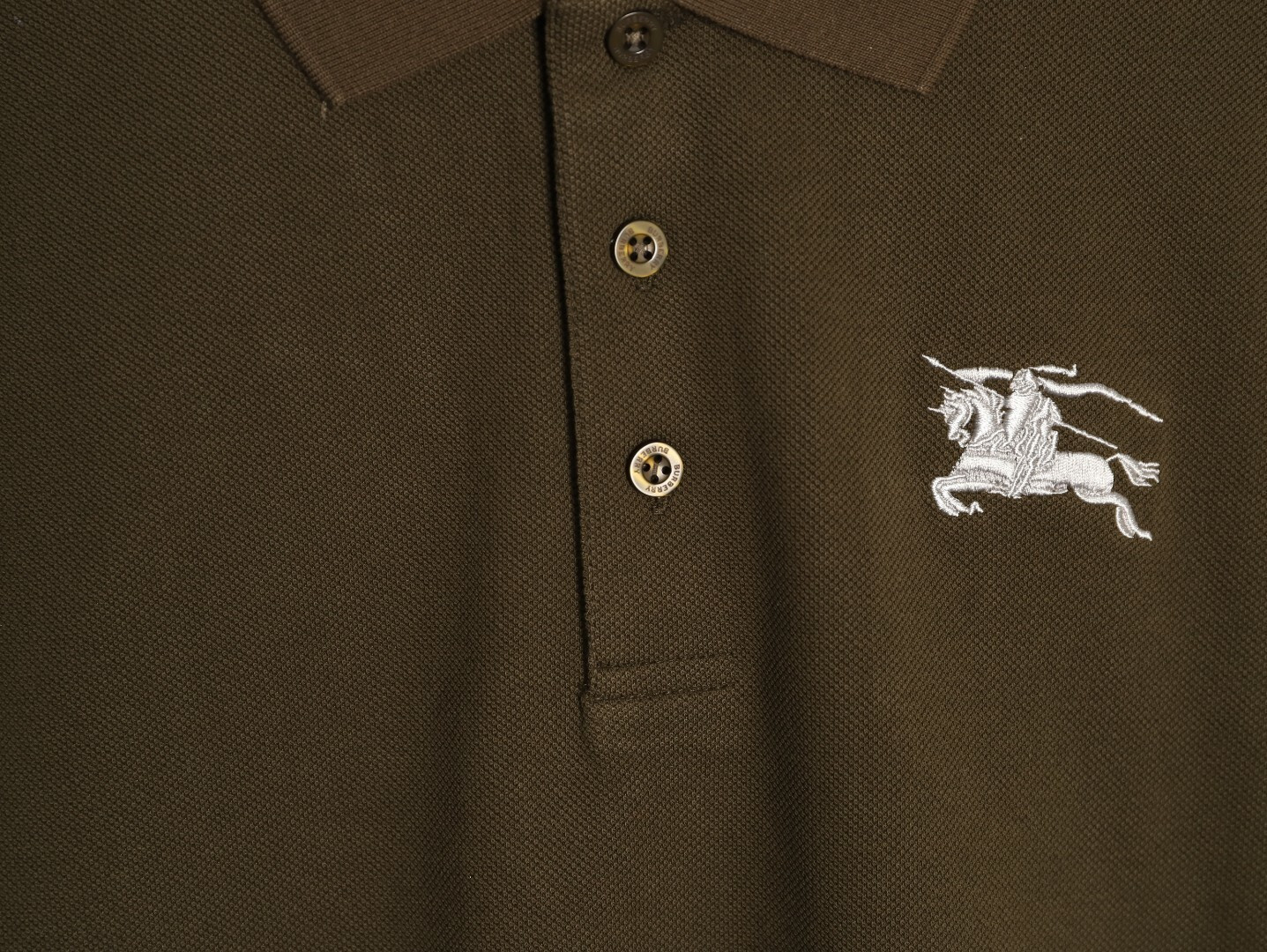 Bv*b*rry 26ss short-sleeved polo shirt