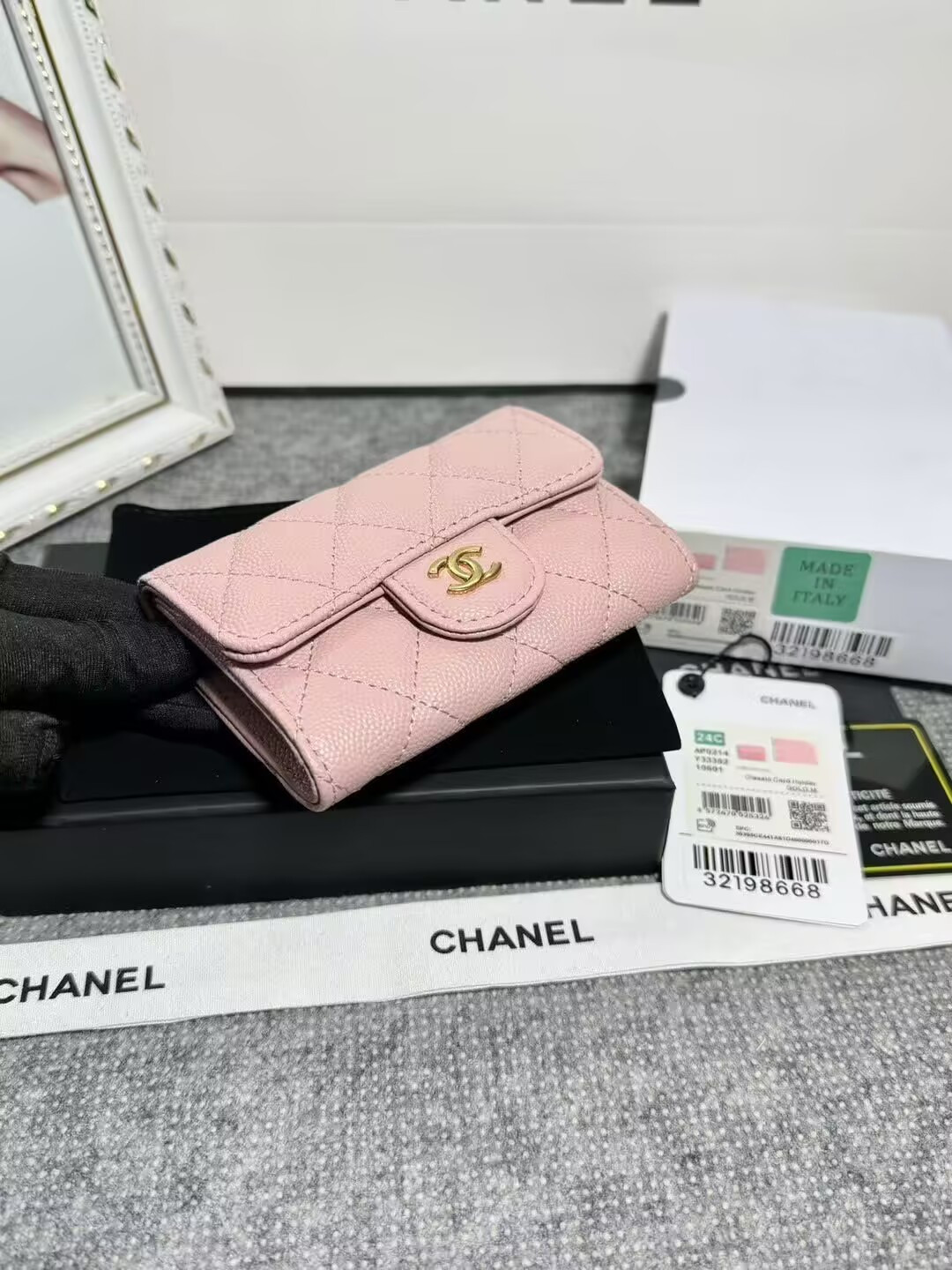 CHANEL CARD HOLDER 11.3 x 7.5 x 2.5 cm