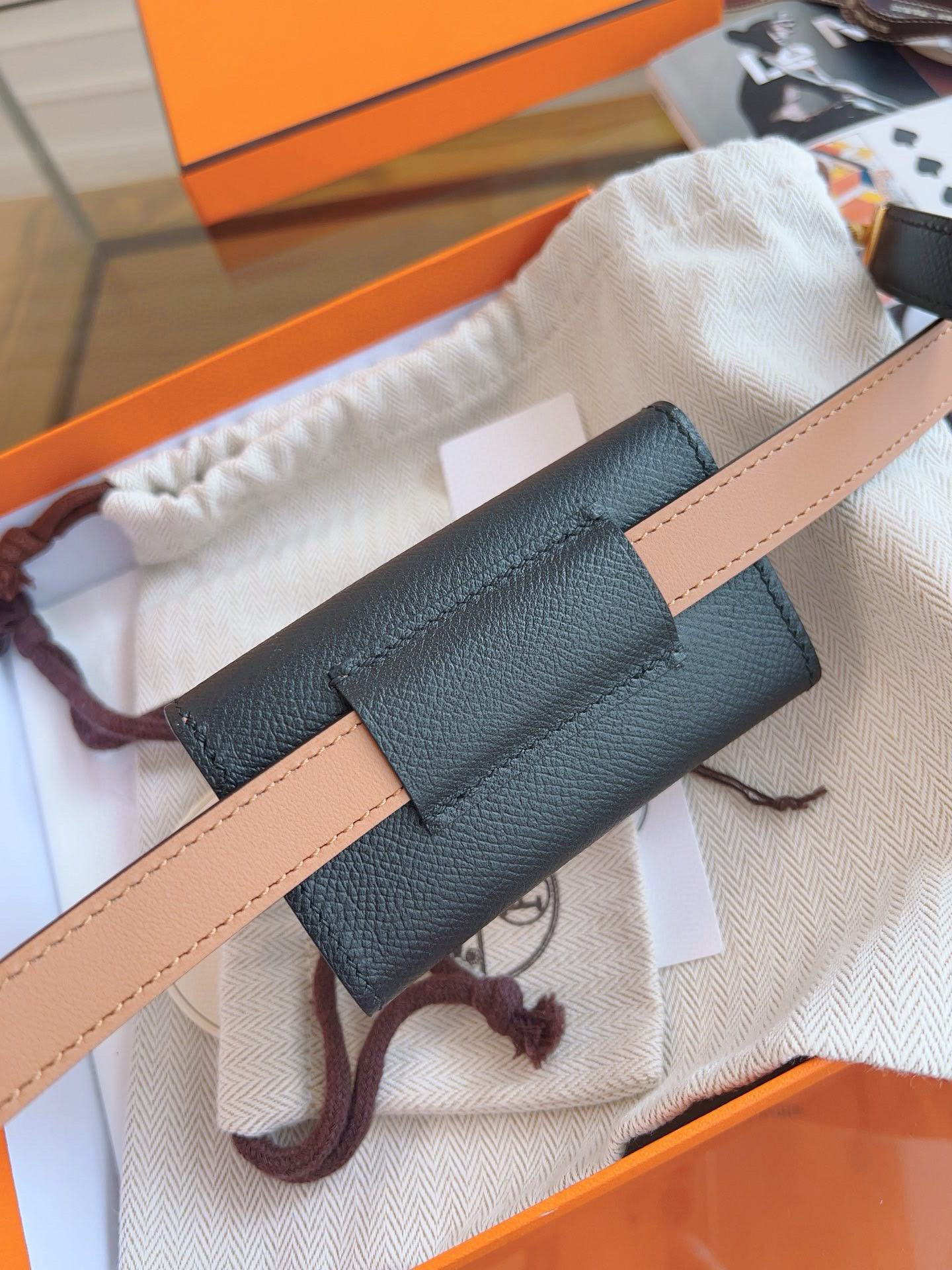 Hermes Kelly Pocket 18 Belt