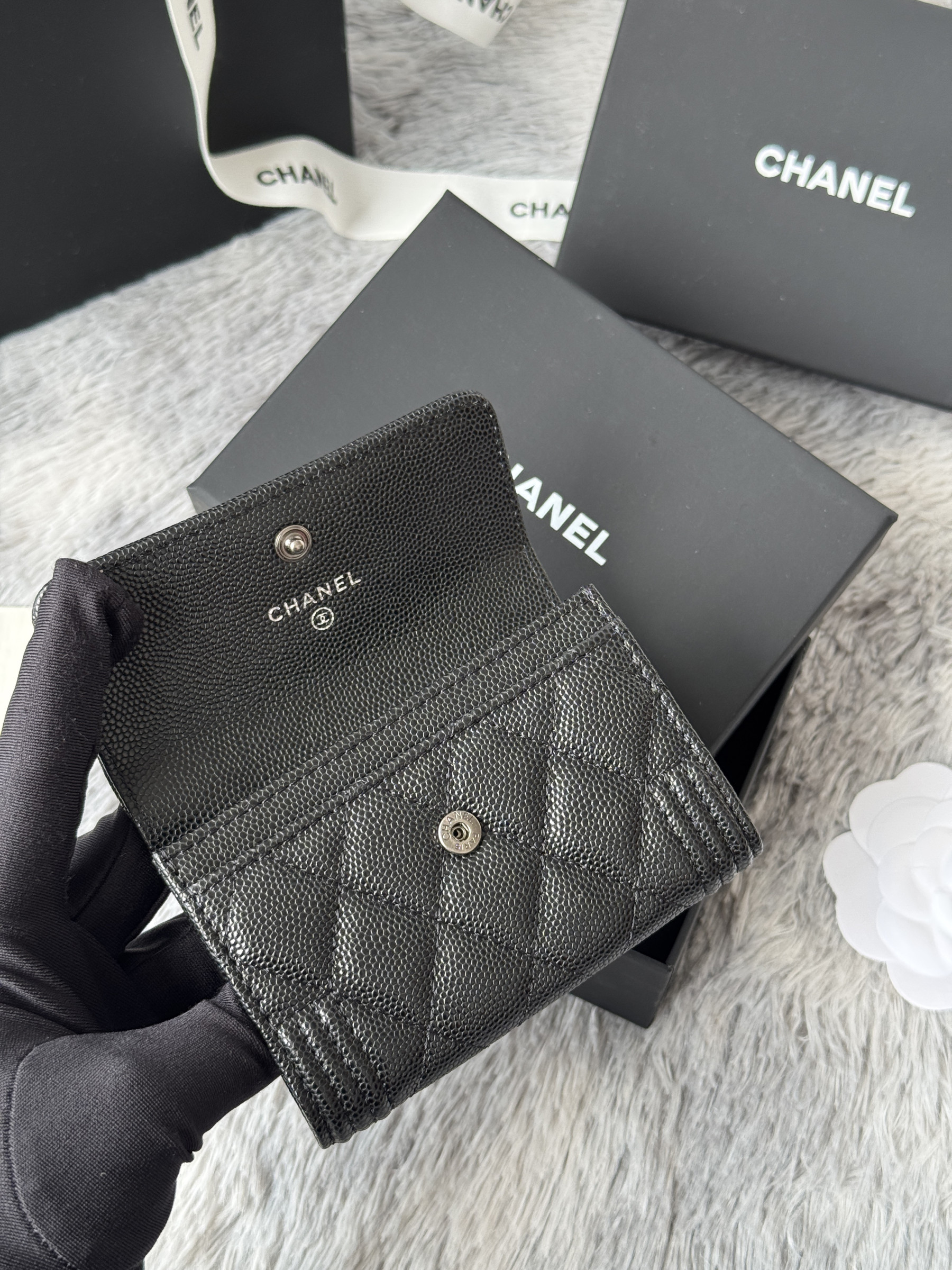 Chanel BOY CHANEL Flap Card Holder A80603 7.5x11.3x2.1cm