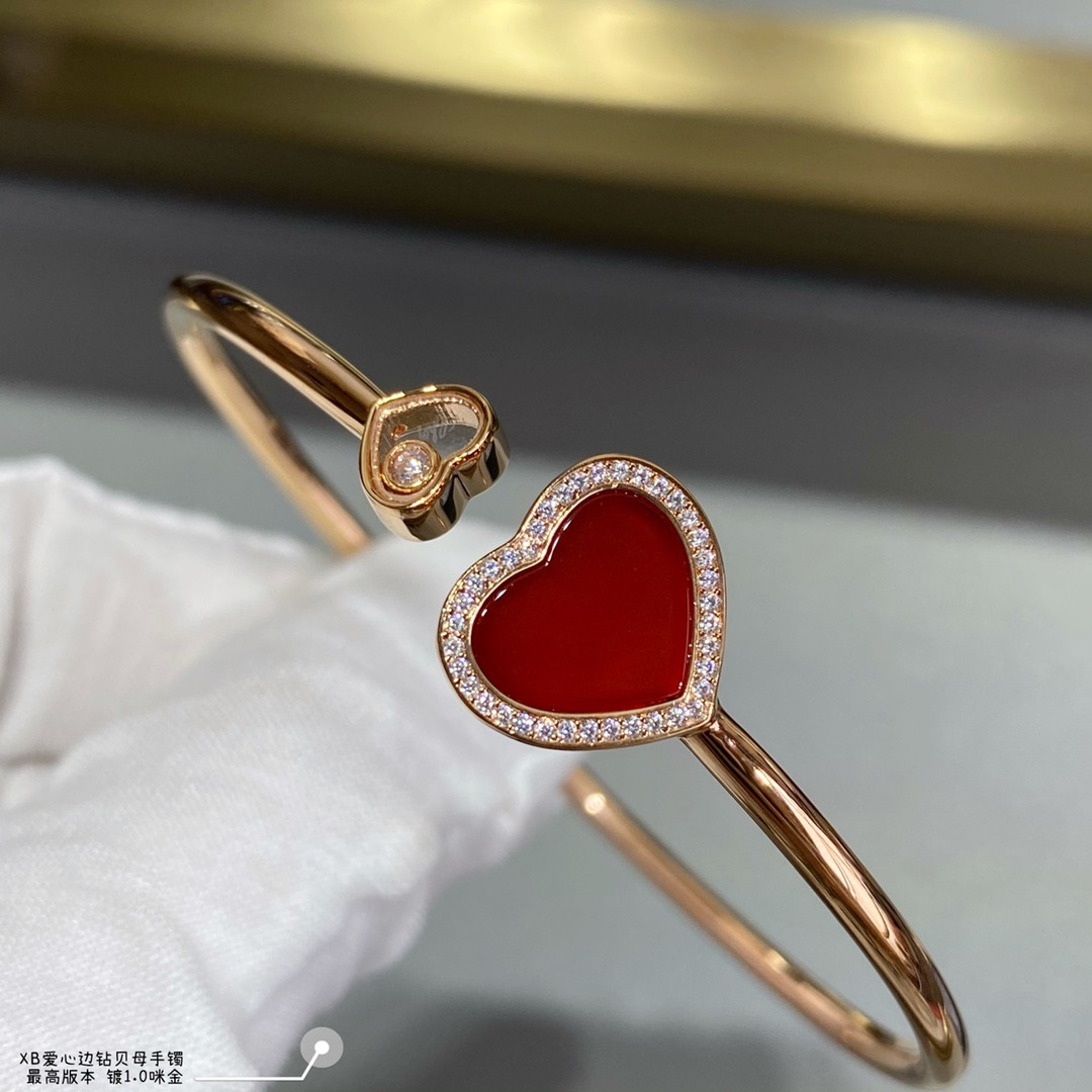 Chopard Heart-shaped Edge D1am0nd Mother-of-Pearl Bracelet