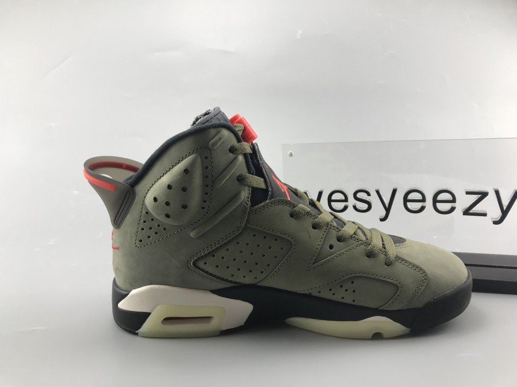 UA TRAVIS SCOTT X AIR JORDAN 6 RETRO