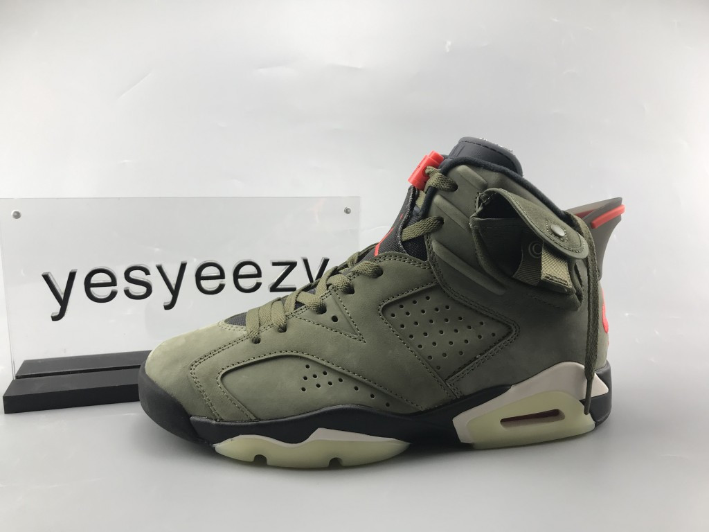 UA TRAVIS SCOTT X AIR JORDAN 6 RETRO
