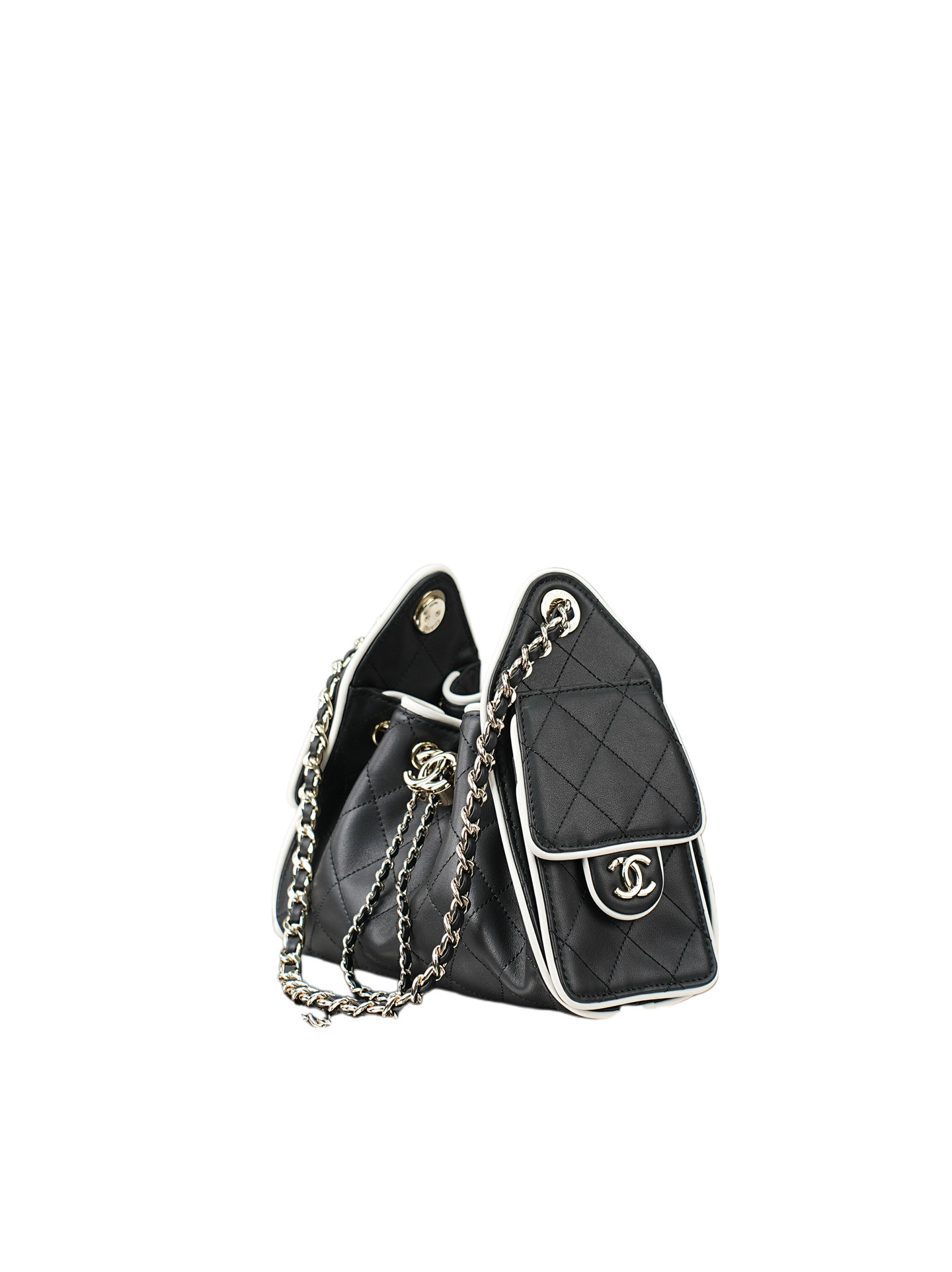 CHANEL 25C Bucket Bag 20x22x12.5cm