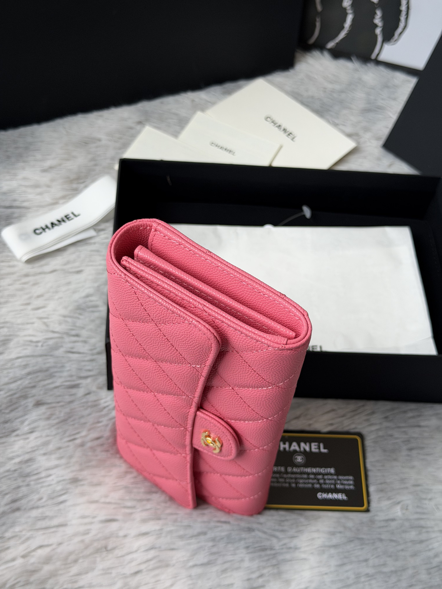 Chanel Wallet 80758 10x19x3cm