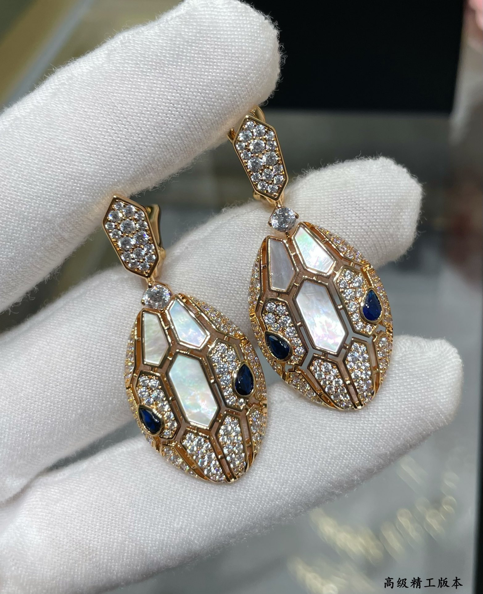 Bv1g*ai snakes Earrings
