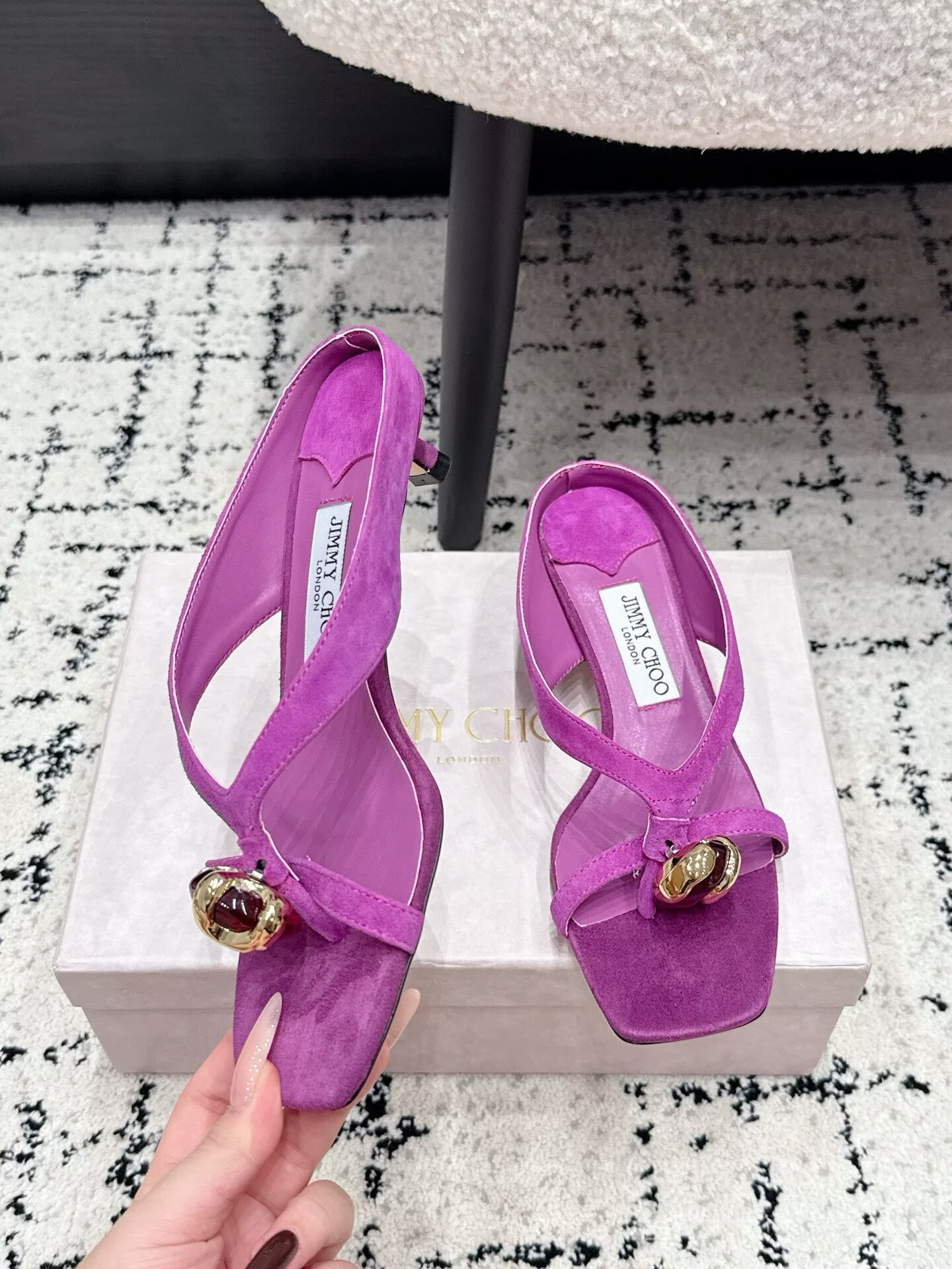 ua J1m*y Ch00 emeri sandals