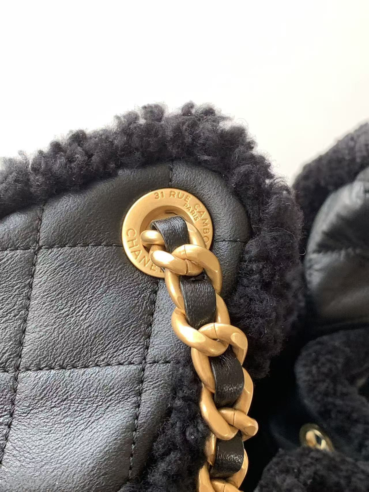 CHANEL 25C Bucket BAG 30x26x14cm