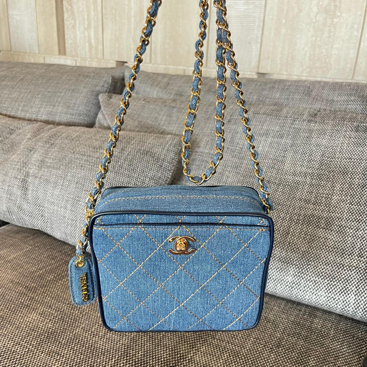 Chanel Denim Quilted Bag 17.5x15.5x6.5cm