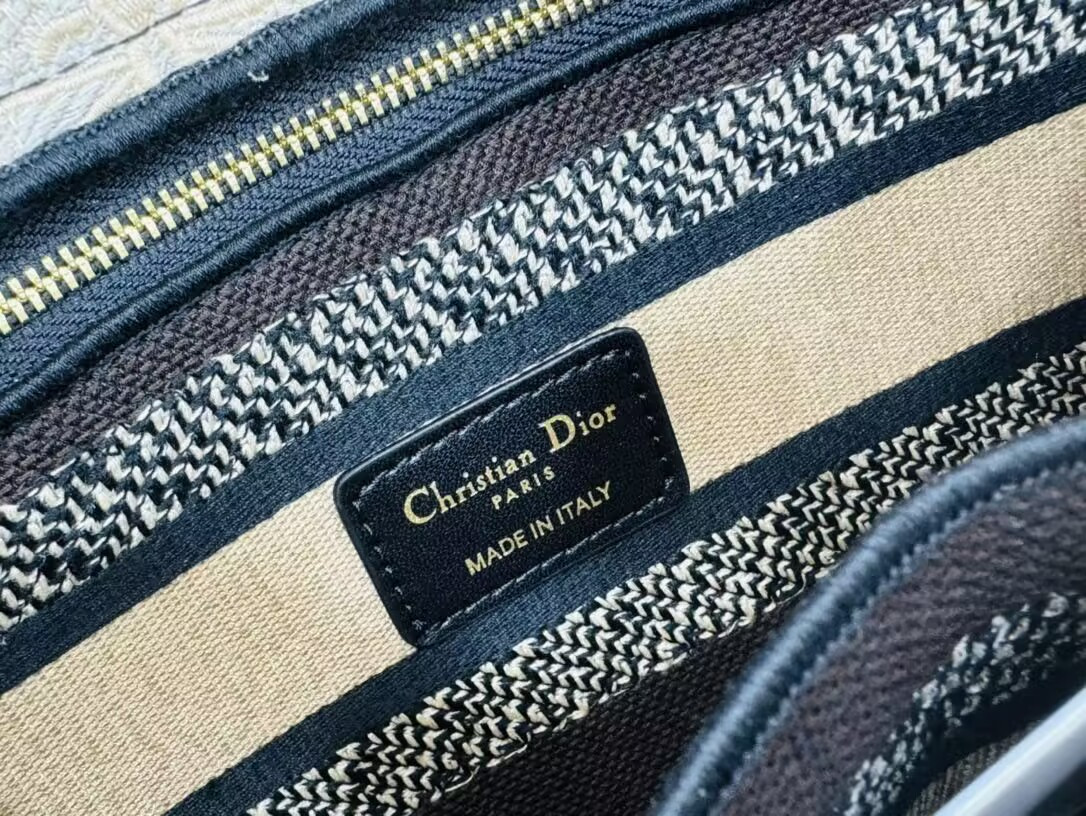 Dior Medium Lady D-Lite Bag 24x20x11cm