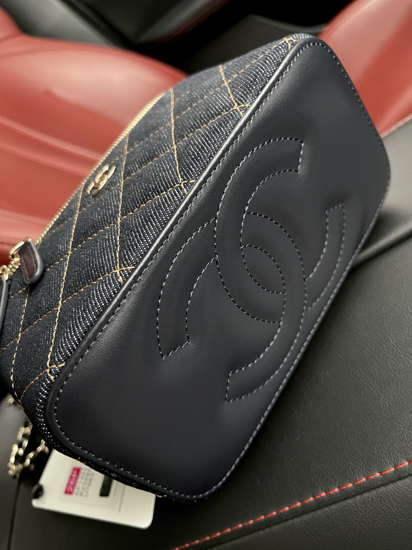 Chanel Clutch With Chain 10x16x8cm (Light gold buckle)