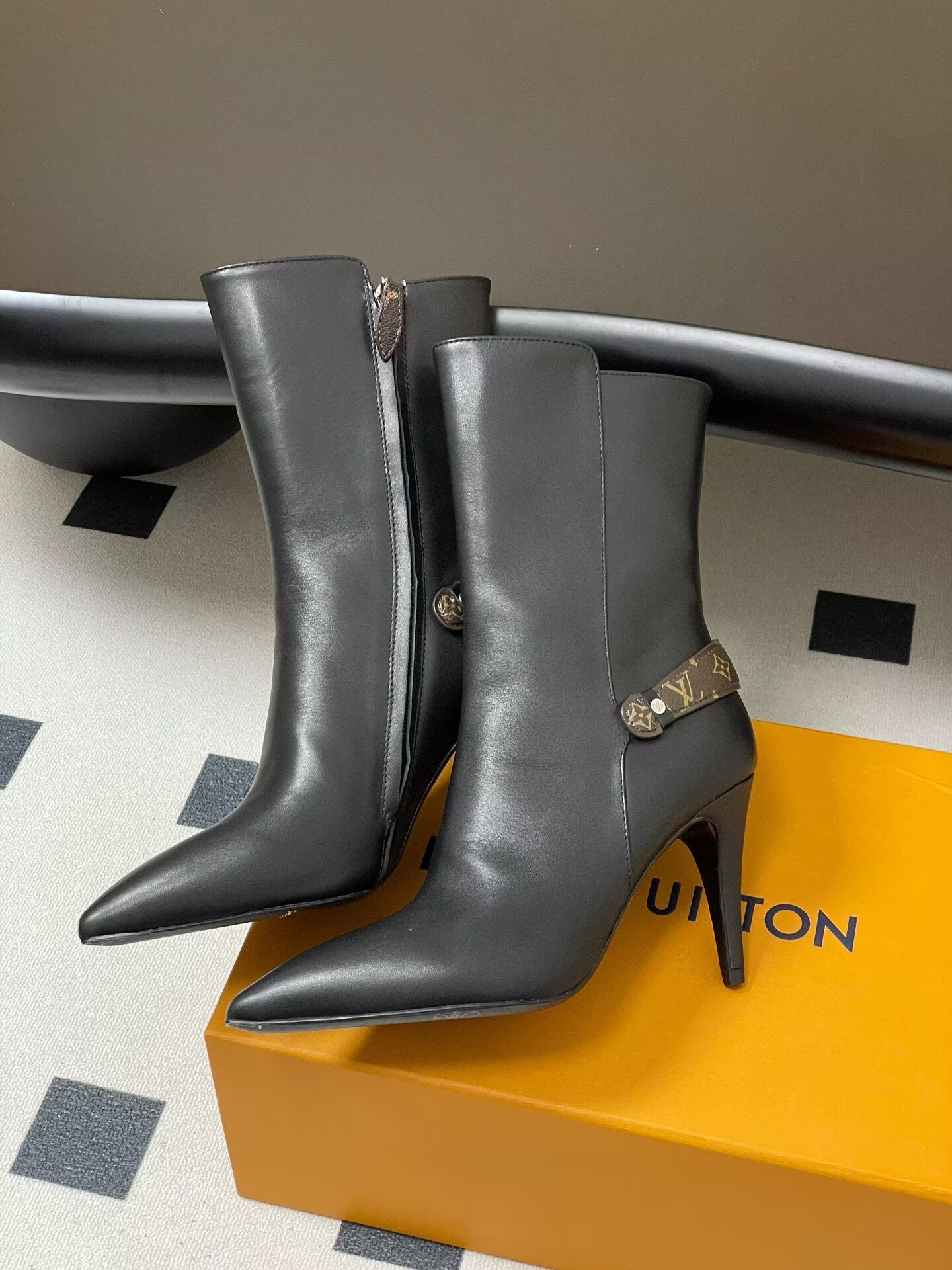 UA LV Legacy Ankle Boot