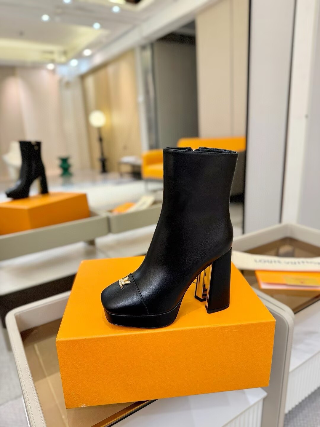 UA LV Swing Platform Ankle Boot