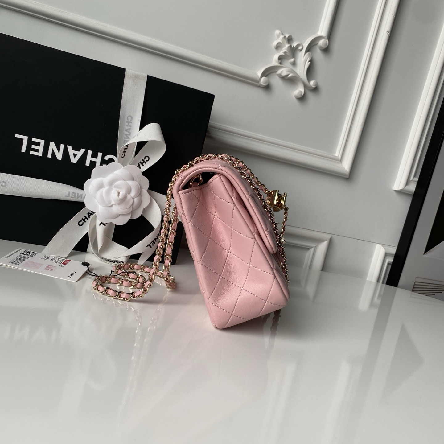 Chanel Classic Flap Handbag CF AS5756 14.5x23.5x7cm