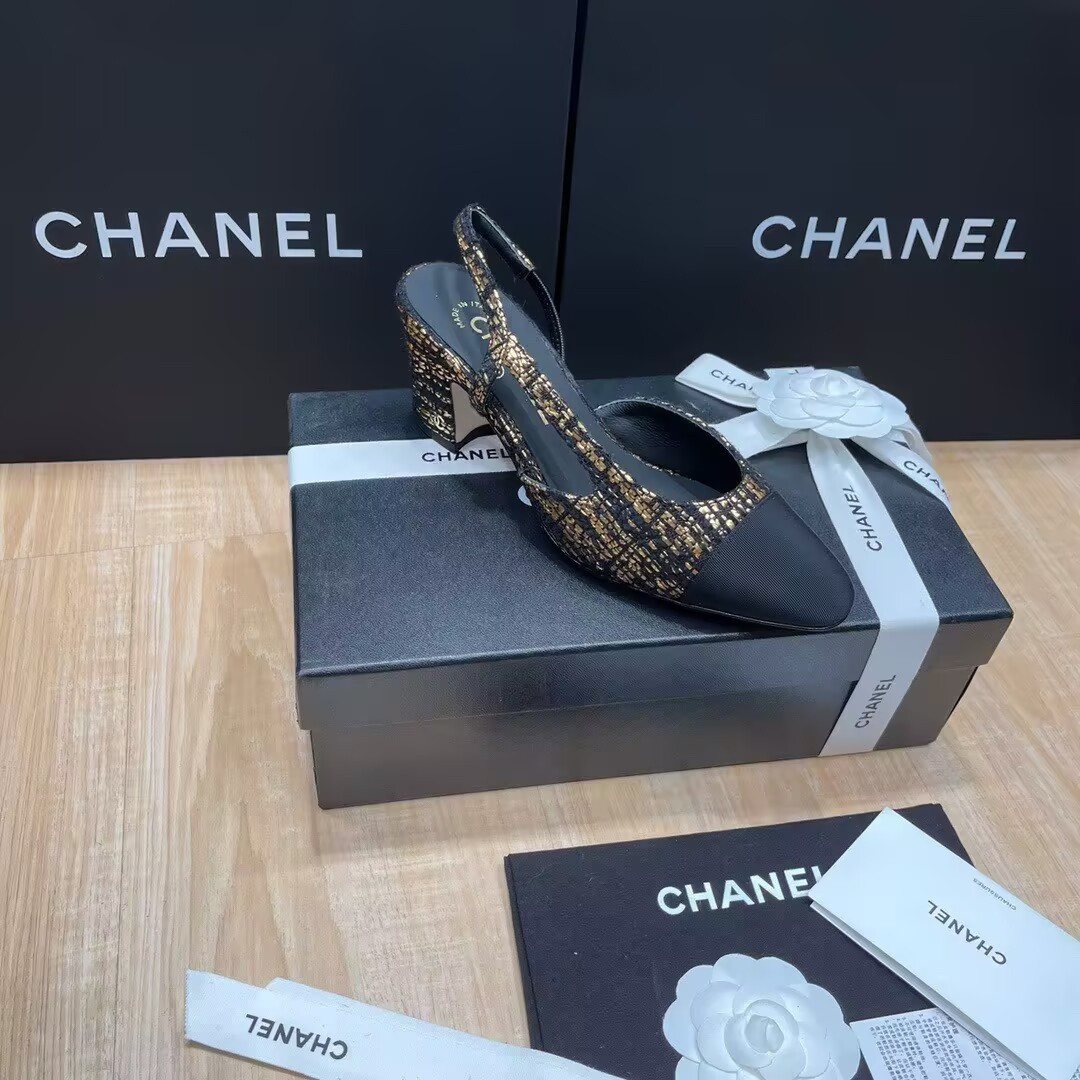 ua Ch**el slingbacks