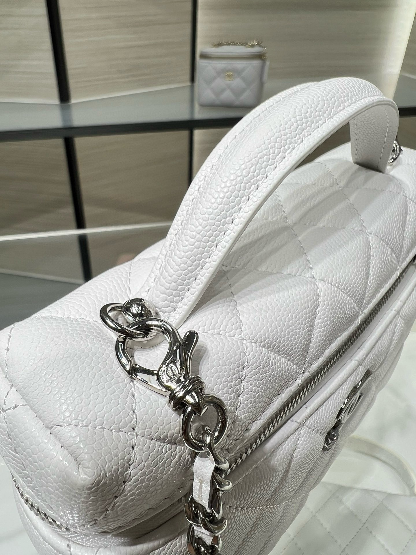 Chanel Long Vanity With Chain AP4854 19.5x17x5cm